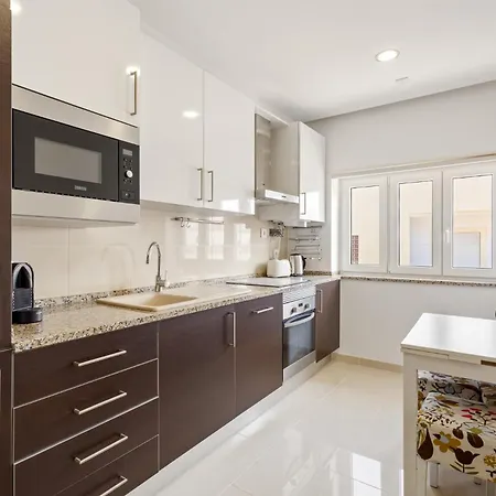 113 - Ocean Breeze Consolacao *