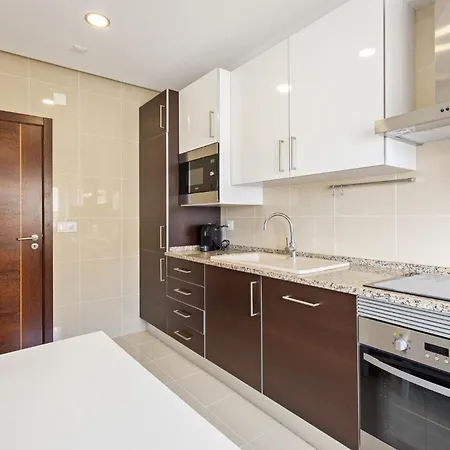 113 - Ocean Breeze Consolacao